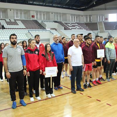 firat-universitesi-voleybol-1-lig-musabakalarina-ev-sahipligi-yapti-3046