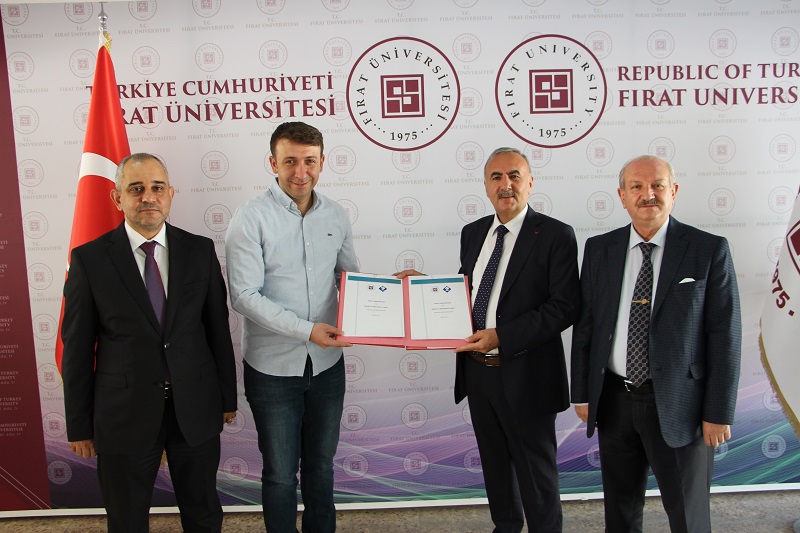 universitemiz-ile-siddetle-mucadele-vakfi-arasinda-is-birligi-protokolu-imzalandi-4350