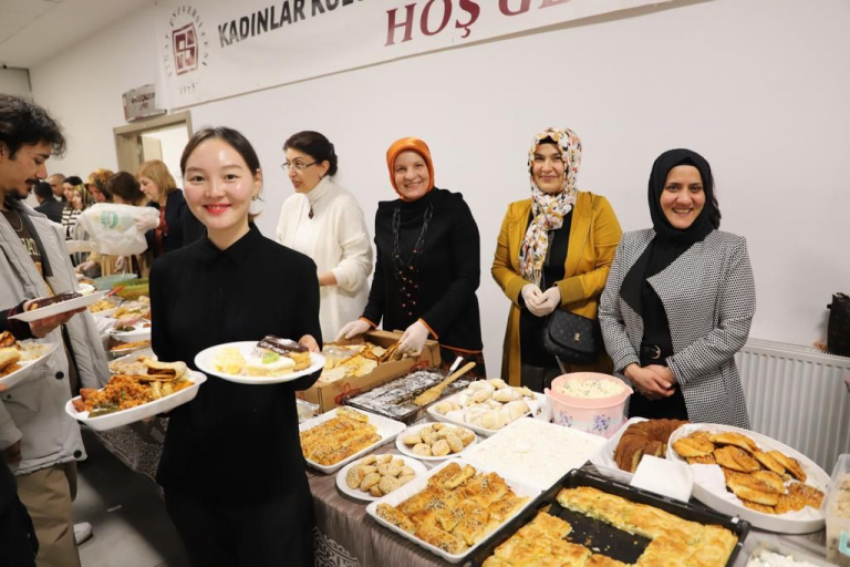 universitemizde-ogrenciler-sinava-anne-sefkatiyle-hazirlaniyor-5940