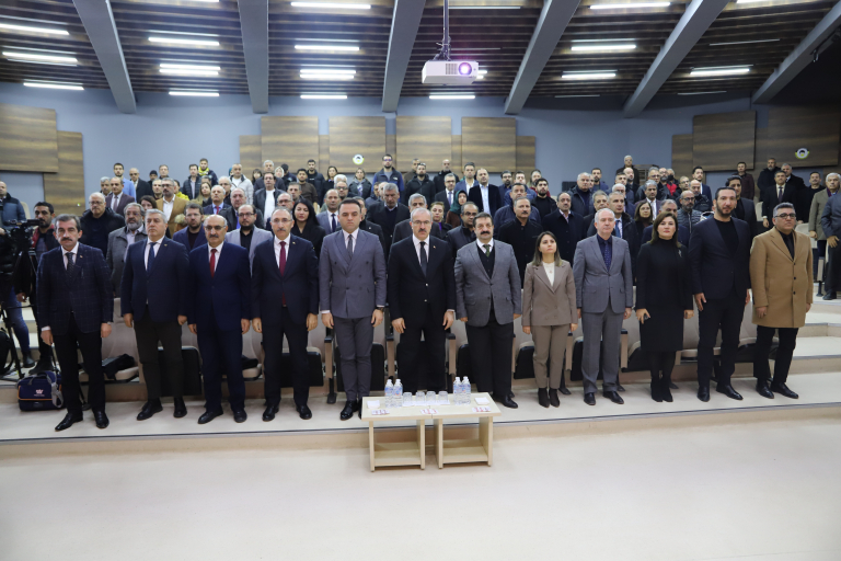 6-subat-asrin-felaketi-ve-universitemiz-anma-programi-gerceklestirildi-5967