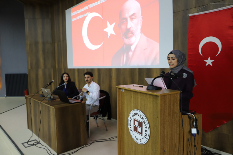 universitemizde-istiklal-marsi-ve-mehmet-akif-ersoy-konulu-panel-duzenlendi-6025