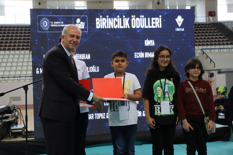 tubitak-18-ortaokul-ogrencileri-arastirma-projeleri-malatya-bolge-yarismasi-odul-toreni-duzenlendi-6076