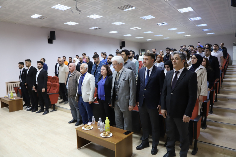 universitemizde-depremler-ve-koprulerimiz-konulu-seminer-duzenlendi-6125