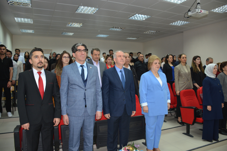14-mayis-eczacilik-gunu-universitemiz-eczacilik-fakultesinde-kutlandi-6129