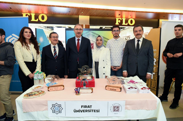 universitemiz-bir-ay-icerisinde-10-ilde-tanitildi-6221