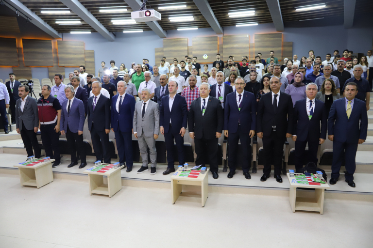 universitemizde-sokak-hayvanlari-toplumsal-sorunlar-ve-halk-sagligi-sempozyum-gerceklestirildi-6248