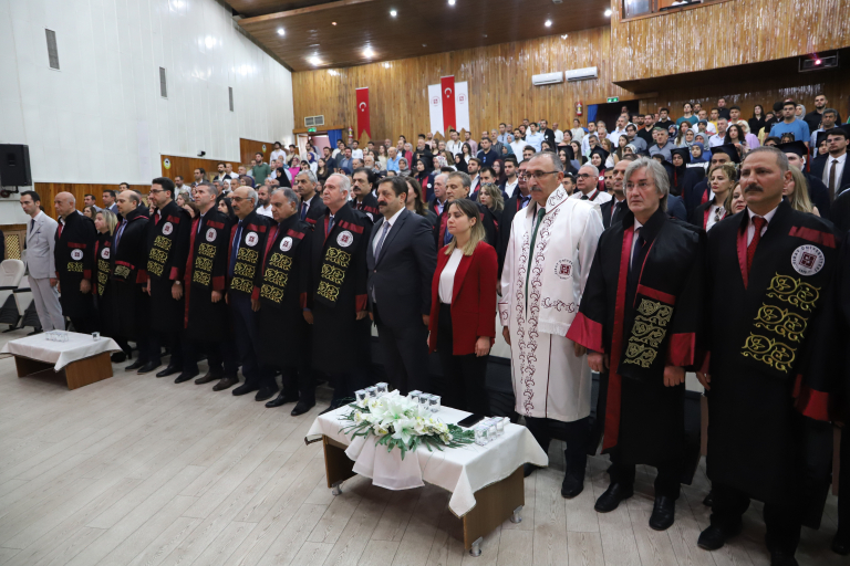 universitemizde-derece-ve-tez-odulleri-toreni-duzenlendi-6278