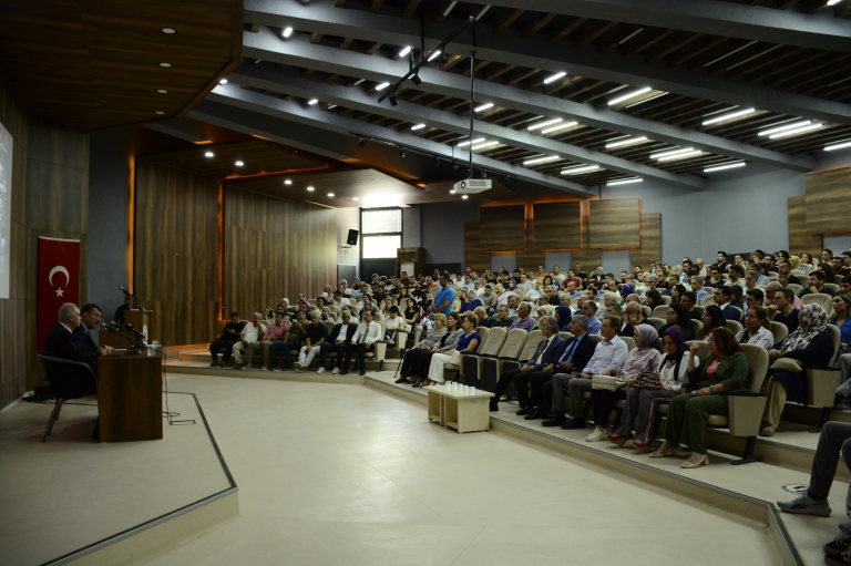 tubitak-baskani-prof-dr-hasan-mandal-universitemiz-akademisyenleriyle-bulustu-6291