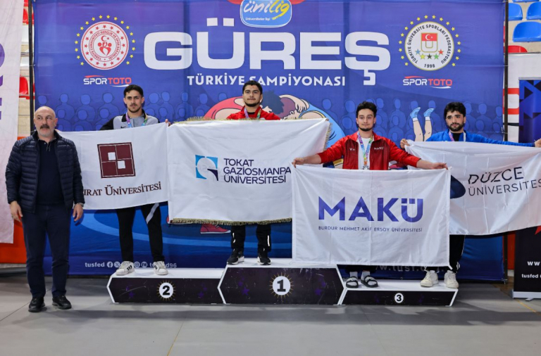 universitemiz-gures-sampiyonasinda-uc-madalya-kazandi-7326