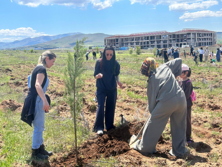 12-mayis-hemsireler-gunu-kapsaminda-anlamli-bir-etkinlige-imza-atildi-7399