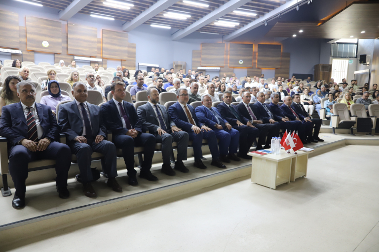 turk-patent-ve-marka-kurumu-baskani-prof-dr-durak-universitemizde-akademisyenlerle-bulustu-7560