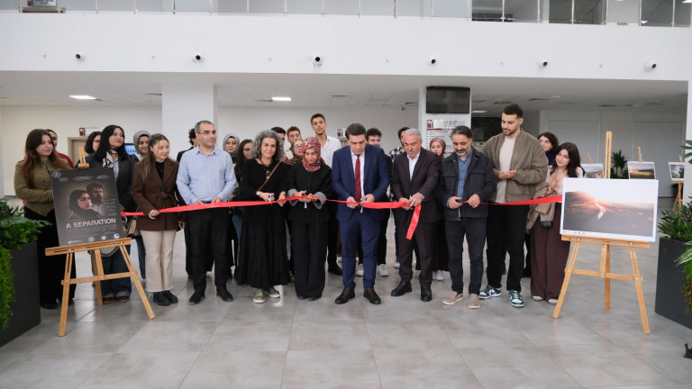firat-kisa-film-festivali-kapsaminda-iki-serginin-acilisi-gerceklestirildi-7627